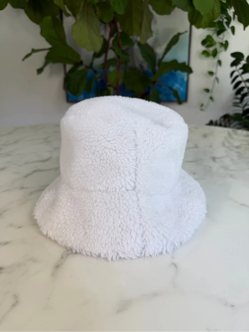 ALO YOGA Foxy Sherpa Bucket Hat Ivory S/M